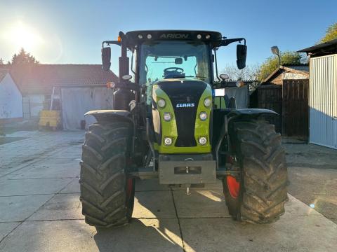 CLAAS ARION 610 1600 üó, STOLL homlokrakodó, ápolókerék garnitúra CLAAS ARION 610 1600 üó, STOLL homlokrakodó, ápolókerék garnitúra