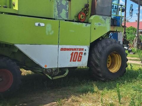 Claas Dominator kombájn Claas Dominator kombájn