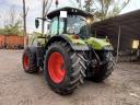 Claas Arion 650 homlokrakodóval