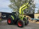 Claas Arion 650 homlokrakodóval