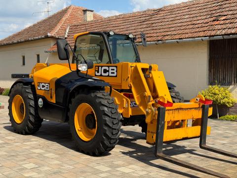 JCB Loadall 541-70 Agri teleszkópos rakodógép JCB Loadall 541-70 Agri teleszkópos rakodógép