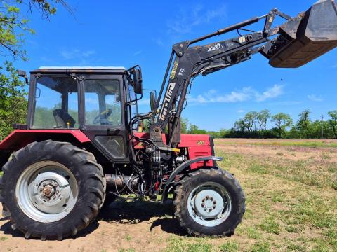 Mtz 820.4 klímás Traclift homlokrakodó