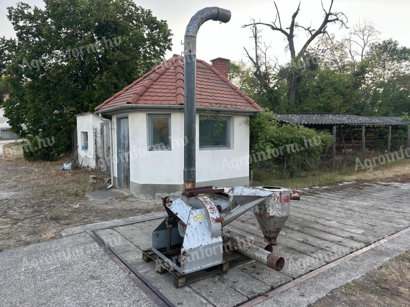 PEROMAT kardánhajtású terménydaráló