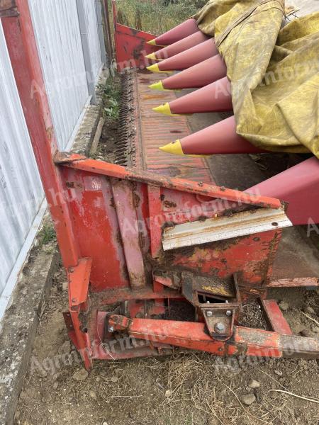 Repcetoldat Claas 490