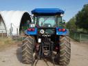New Holland TD5.95 traktor homlokrakodóval