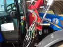 New Holland TD5.95 traktor homlokrakodóval