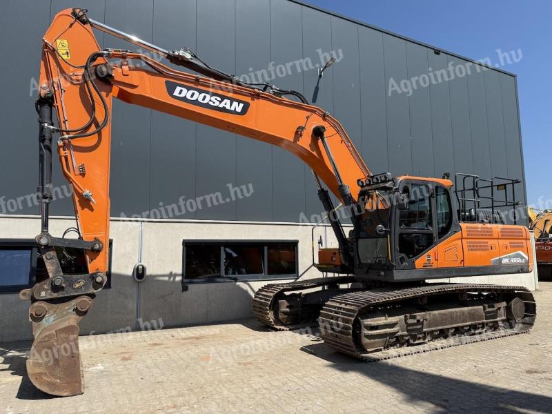Doosan DX300LC-7 / 2020 / 7 412 üzemóra / Lízing 20%-tól