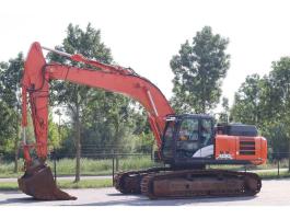 Hitachi ZX300 LC-6 / 2018 / 11 769 üzemóra / Lízing 20%-tól