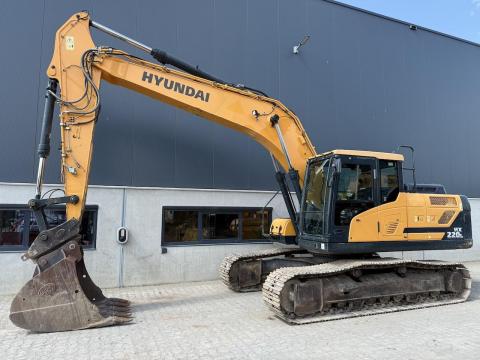 Hyundai HX220L / 2018 / 11 207 üzemóra / Lízing 20%-tól Hyundai HX220L / 2018 / 11 207 üzemóra / Lízing 20%-tól