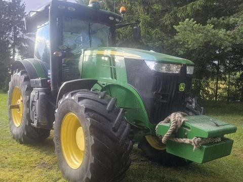 John Deere 7230R - 0%Áfa-Leszállítva-6400 ó John Deere 7230R - 0%Áfa-Leszállítva-6400 ó