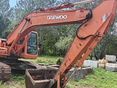 Daewoo S220LC-V lánctalpas kotró Daewoo S220LC-V lánctalpas kotró