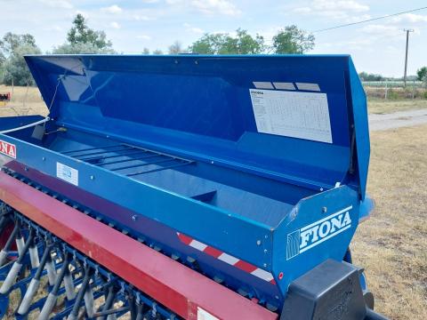 Eladó vetőgép Fiona 2500