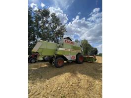 Claas Mega 204