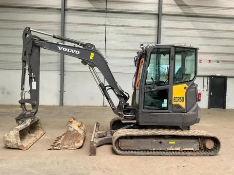 Volvo ECR 50 F / 2022 / 4 006 üzemóra / Lízing 20%-tól