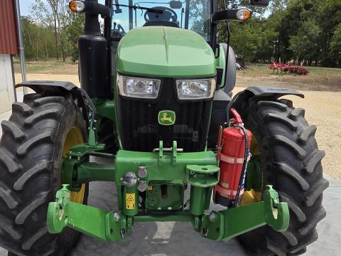 John Deere 5100M John Deere 5100M