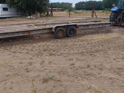 7,5 m trailer eladó 7,5 m trailer eladó