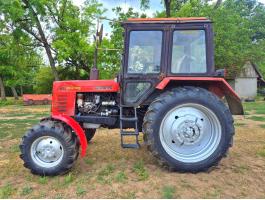 Mtz 820 traktor 4 új gumival