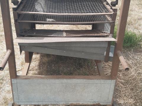 Kalmár rosta 220 V-os eladó Kalmár rosta 220 V-os eladó
