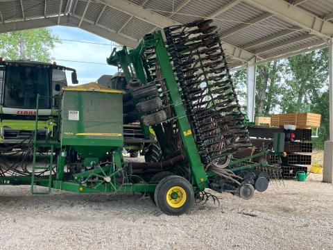 John Deere 740 A Gabonavetőgép John Deere 740 A Gabonavetőgép