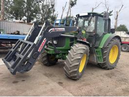 John Deere 6630 homlokrakodós