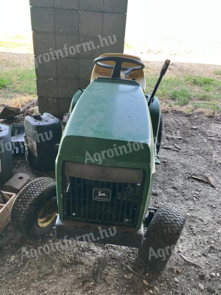 Eladó John Deere 175 Hydro fűnyírótraktor – Kawasaki motorral, hibás hajtással
