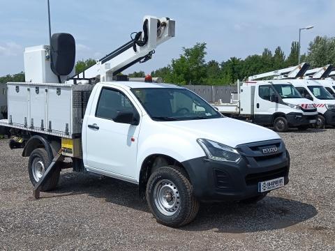 Isuzu D-MAX Movex TL10 - 4x4, 10, 8m - 120kg Isuzu D-MAX Movex TL10 - 4x4, 10, 8m - 120kg