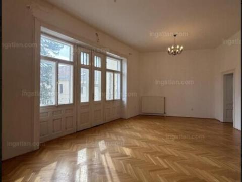 Belvárosi 430 m2 Ingatlan 500 m2 Telken Belvárosi 430 m2 Ingatlan 500 m2 Telken