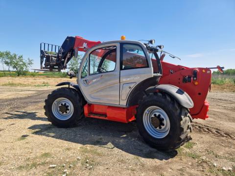 Manitou MT 835 teleszkópos rakodó