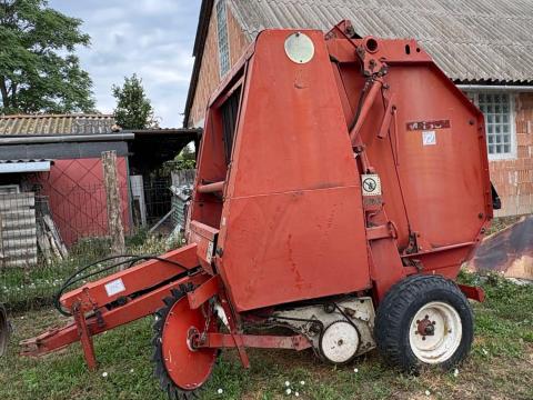 Hesston 5580 (M1300)