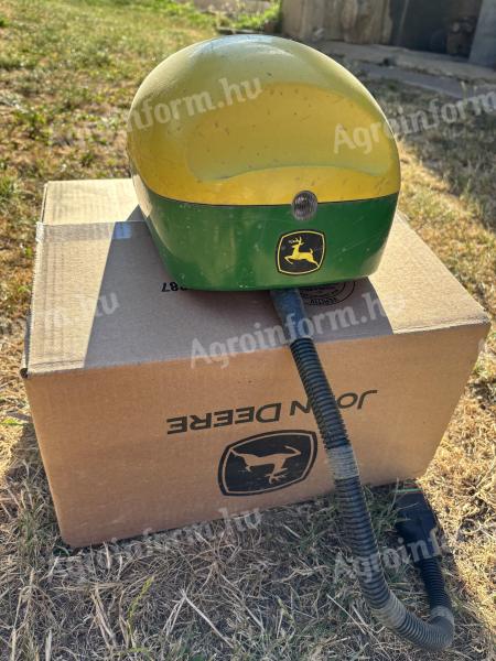 John Deere Starfire 6000 antenna