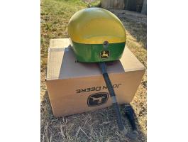 John Deere Starfire 6000 antenna