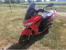 Eladó Aprilia SXR50