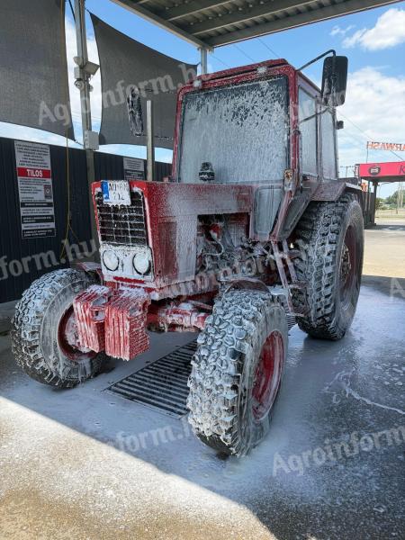 MTZ BELARUS 82