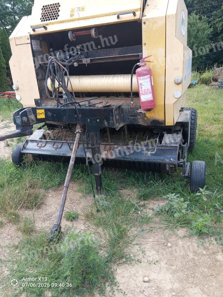 Körbálázó New Holland BR 6090