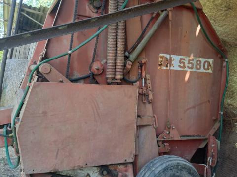 Hesston bálázó 5580 Hesston bálázó 5580