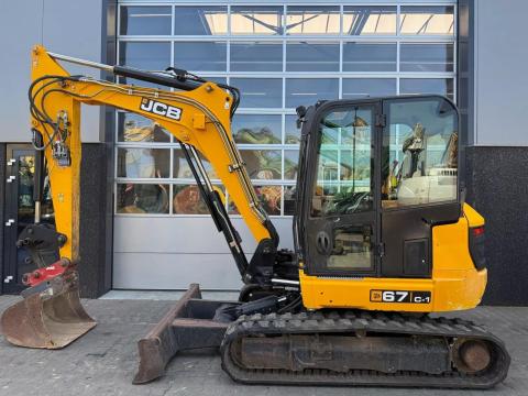 JCB 67C1 / 2016 / 3 157 üzemóra / Lízing 20%-tól JCB 67C1 / 2016 / 3 157 üzemóra / Lízing 20%-tól