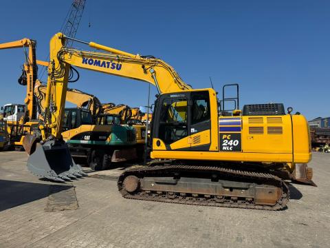 Komatsu PC 240 NLC-11 / 2022 / 2 445 üzemóra / Lízing 20%-tól Komatsu PC 240 NLC-11 / 2022 / 2 445 üzemóra / Lízing 20%-tól