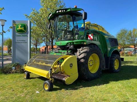 John Deere 9700