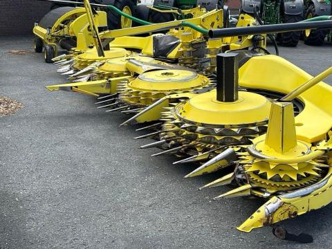 John Deere 475 PLUS