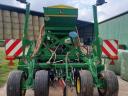 John Deere 750A
