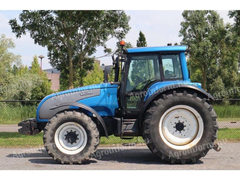Valtra T160 AC5.5 | Powershift / 2009 / 10 349 üzemóra / Lízing 20%-tól