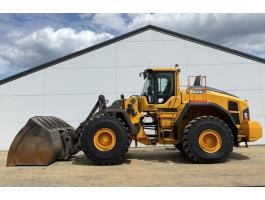 Volvo L220H / 2017 / 13 110 üzemóra / Lízing 20%-tól