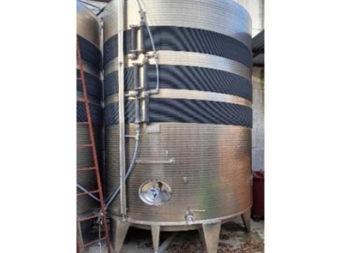 Használt CAI 150 hl-es rozsdamentes bortartály (inox, hűtőköpenyes) kitűnő állapotban eladó Használt CAI 150 hl-es rozsdamentes bortartály (inox, hűtőköpenyes) kitűnő állapotban eladó