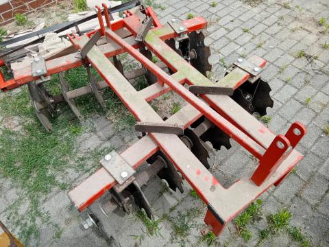 Tárcsa rögtörővel 120cm széles Tárcsa rögtörővel 120cm széles