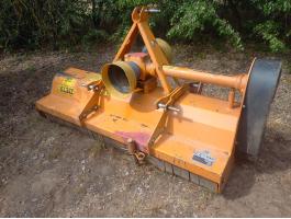 Berti EKR 180 szárzúzó / mulcsozó front