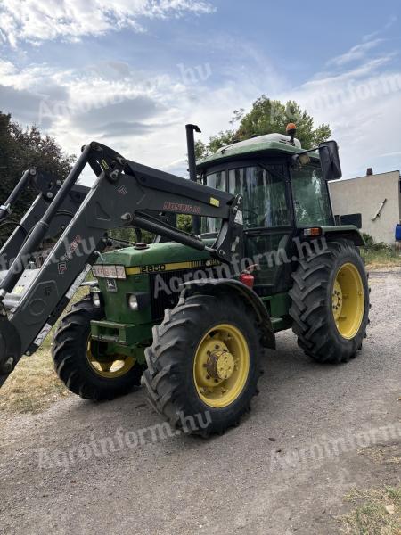 JohnDeere