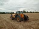 JCB 527-58 kitológémes rakodó raklapvillával,  2014-es évjáratú
