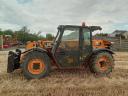JCB 527-58 kitológémes rakodó raklapvillával,  2014-es évjáratú
