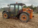 JCB 527-58 kitológémes rakodó raklapvillával,  2014-es évjáratú
