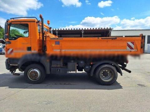 MAN TGM 15.290 4x4 BL / 2011 / 171 473 km / Lízing 20%-tól MAN TGM 15.290 4x4 BL / 2011 / 171 473 km / Lízing 20%-tól